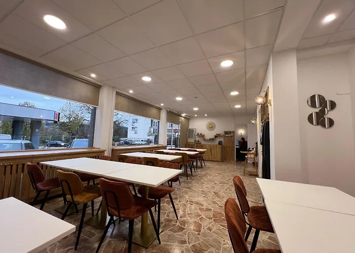 Contact Hotel Foch