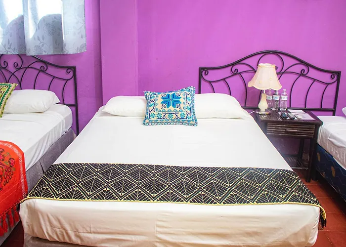Rual'S Hotel