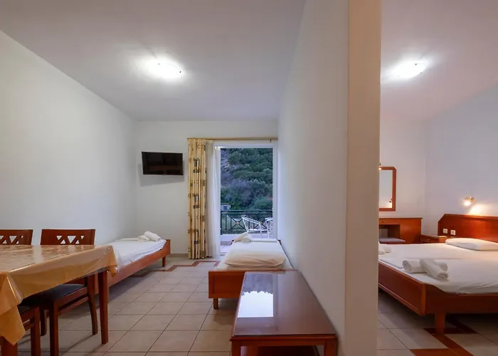 Mirsini Hotel
