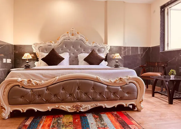 River Grand Resort - A Peaceful Stay Kempty Fall Mussoorie