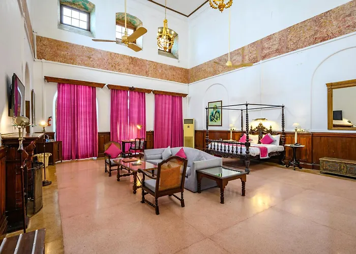 Neemrana'S - Baradari Palace