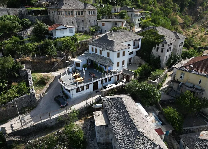 Castle Hotel