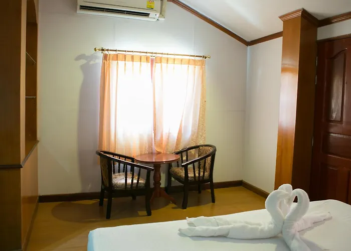 Haadrin Resort