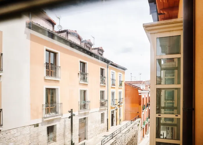 Palacio de los Blasones Suites