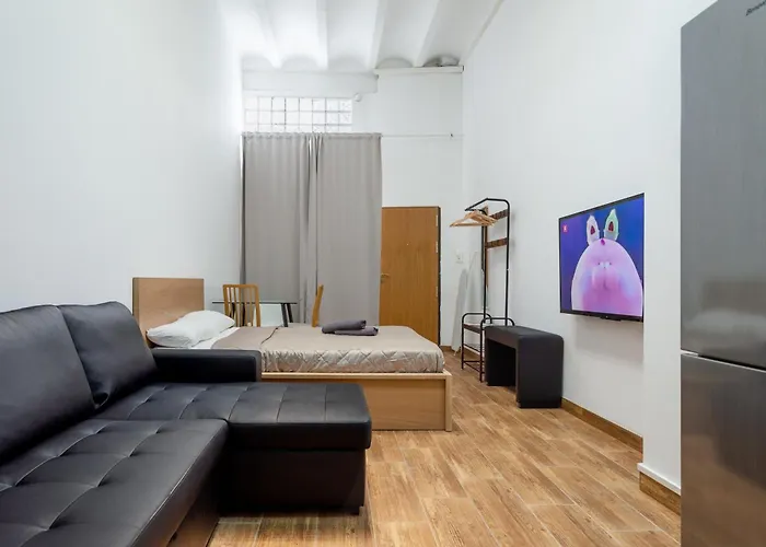 Camp Nou & Fira Business Lofts