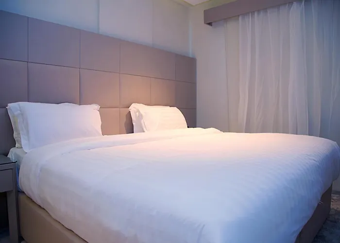Sharz Hotel