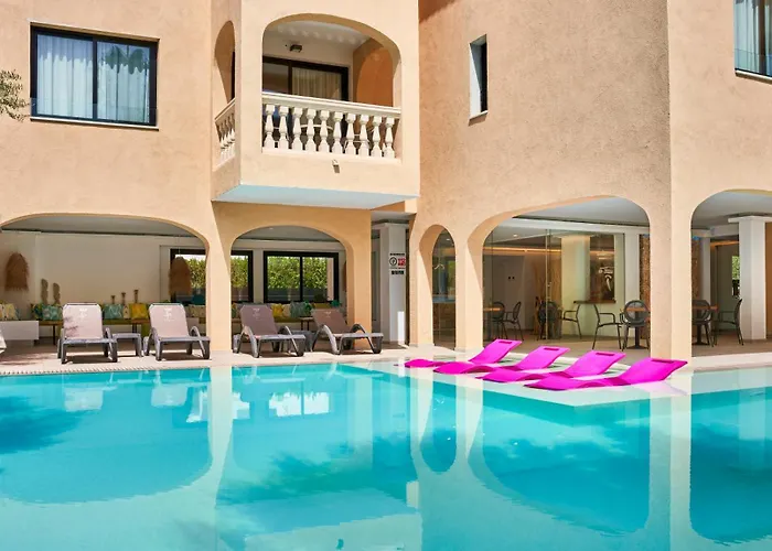 Apartamentos Sinfony