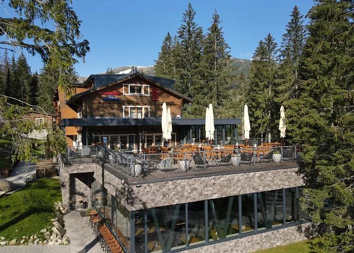 Hotel Bjoernson & Bjoernson Tree Houses Jasna