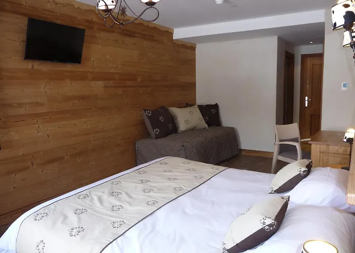 Chalet-Hotel Le Beausoleil, The Originals Relais