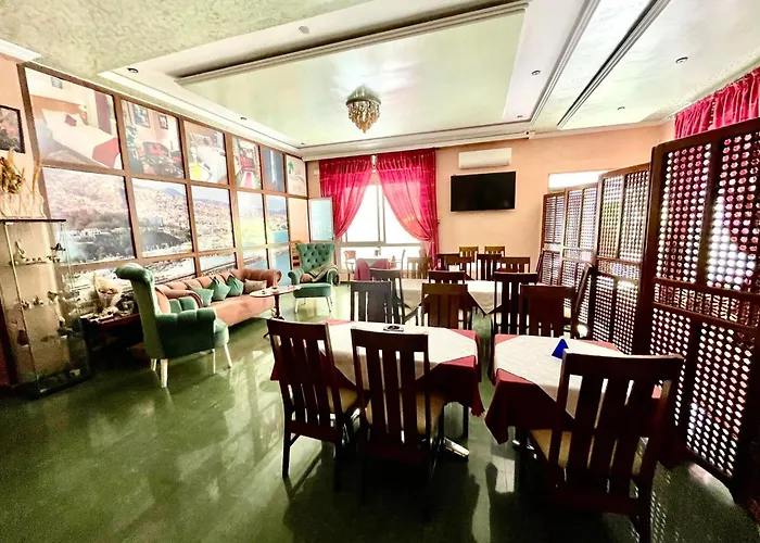 Sary'S Hotel