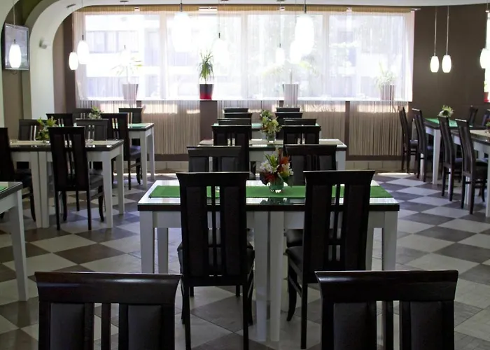 Garni Hotel Tri O