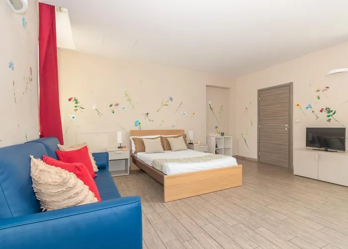 Housing Giulia By Wonderful Italy