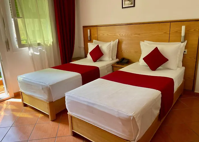 Sary'S Hotel
