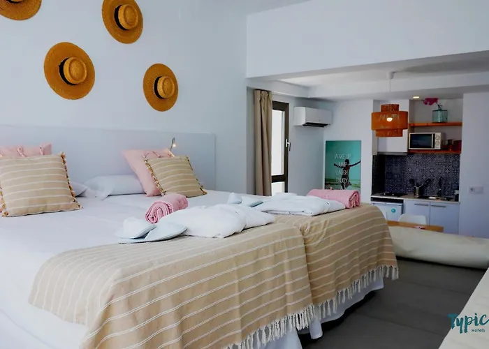 Marina Playa Hotel Apartments By Typic Hotels - Adults Only