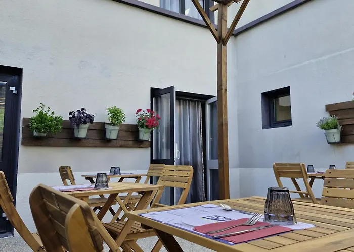 Hotel Inn Design & Restaurant Rochefort
