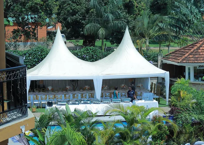 Mowicribs Hotel And Spa