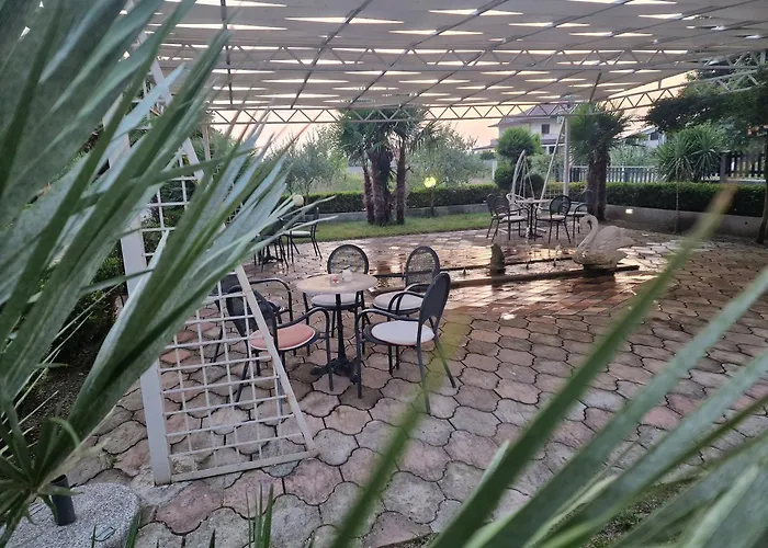 Hotel Velipoja Park