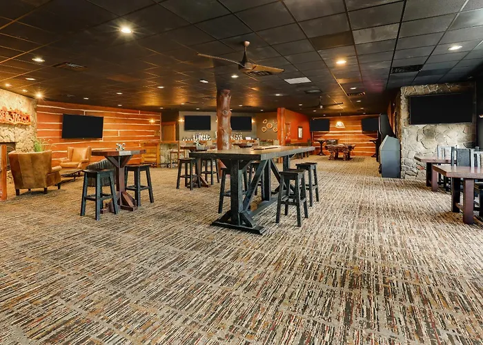 Stoney Creek Hotel La Crosse - Onalaska