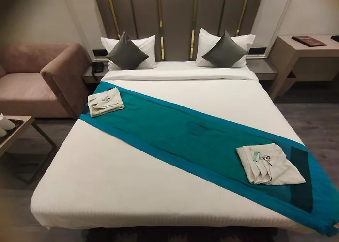 Hotel Gagan Suite