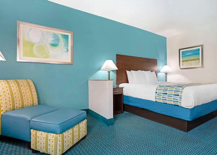 Best Western Plus Blue Angel Inn