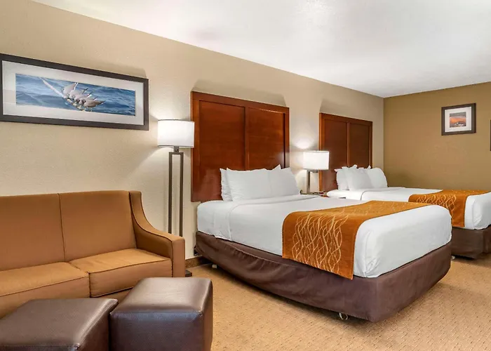 Comfort Inn & Suites Lincoln City
