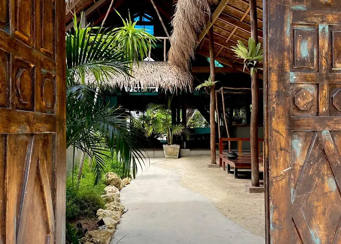 La Boheme Boutique Art Hotel