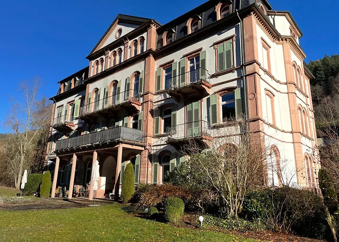 Residential&Guesthouse Living Fuerstenbau