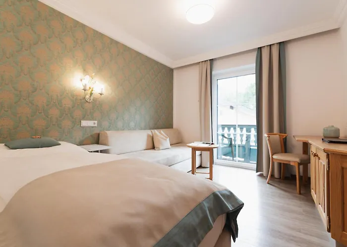 Gasthof Hotel Hauslwirt