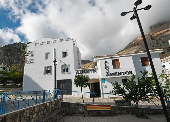 Hotel Rural Aznaitín