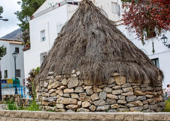 Hotel Rural Aznaitín