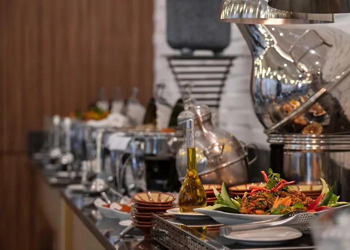 Warwick Al Jubail Hotel