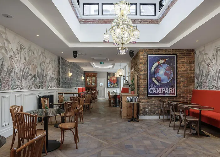 Hotel Victor