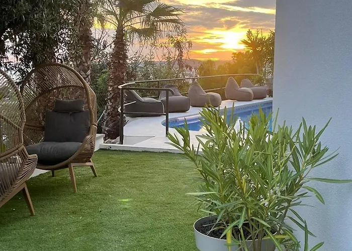 Bluehill Sitges
