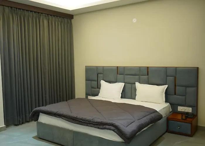 Ovel Hotel & Resort