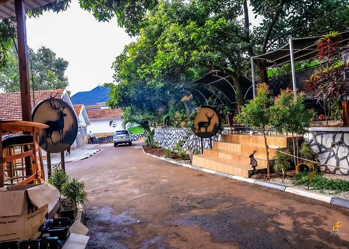 Golden Court