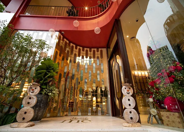 Me Saigon Boutique Hotel