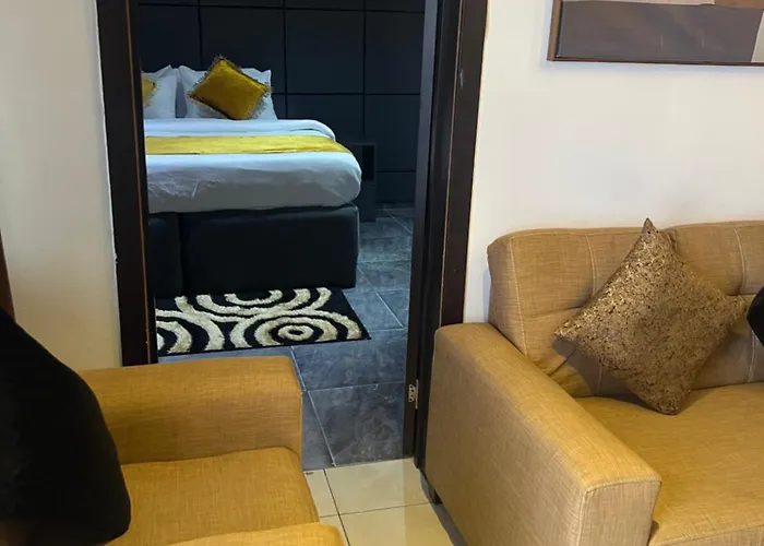 Florence Hotel And Suites