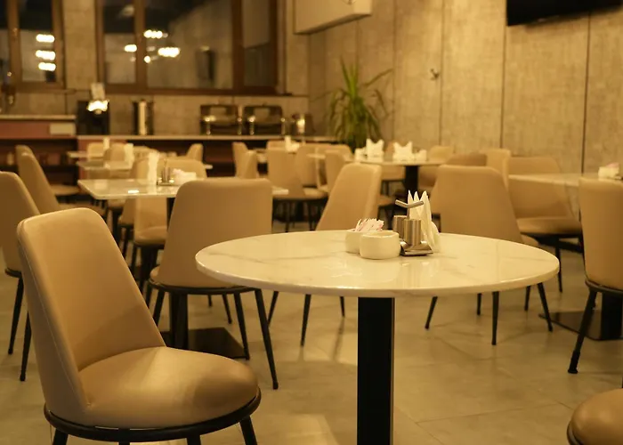 Silk Road Premium Hotel
