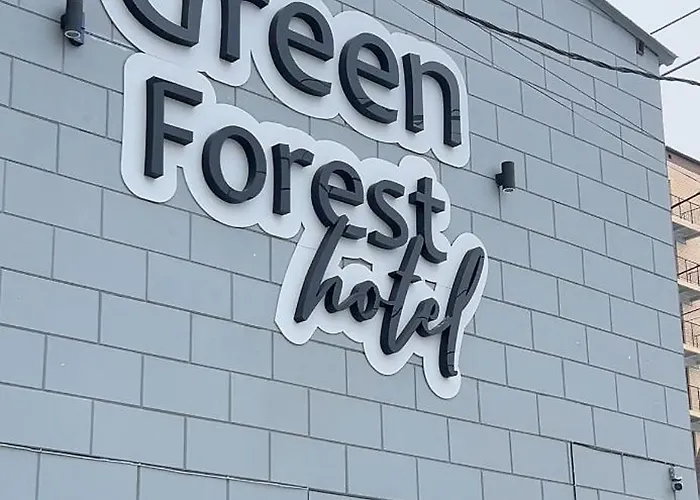 Green Forest Hotel