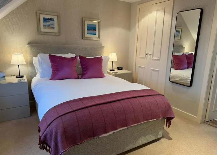 The Airds Hotel And Restaurant