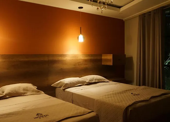 Ukumari Hotel