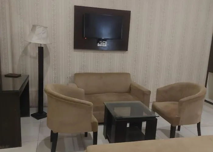 Javson Airport Hotel