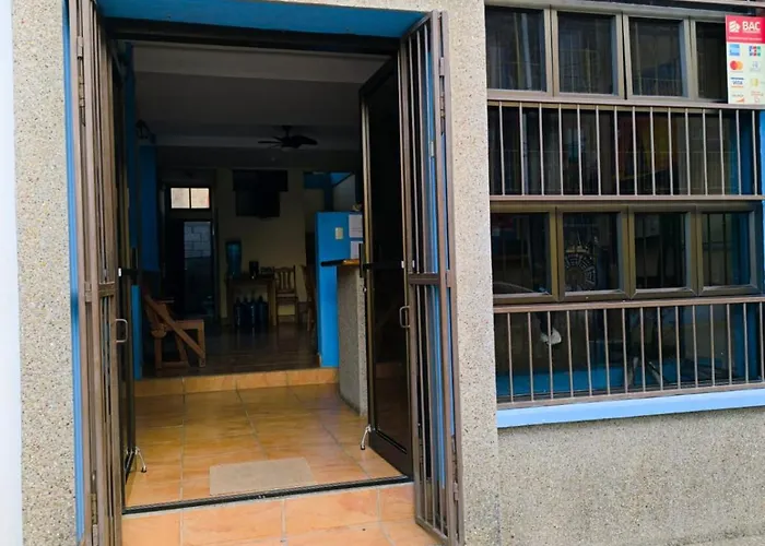 Hostel Tropical&CoWorking