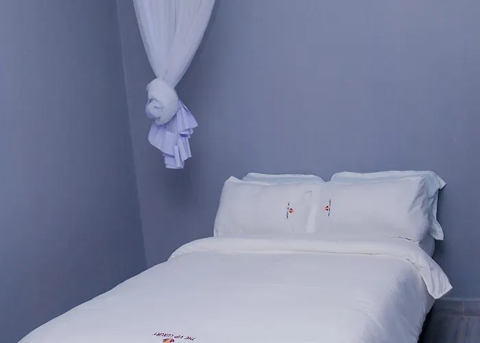 The Vip Luxury Lounge Hotel