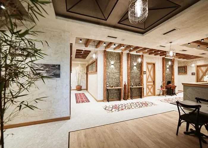 Hotel Taverna Devolli