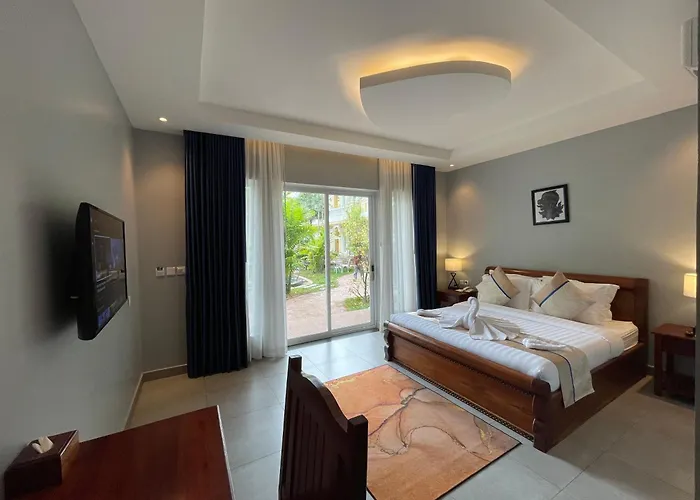 Sokchea Kampot Hotel