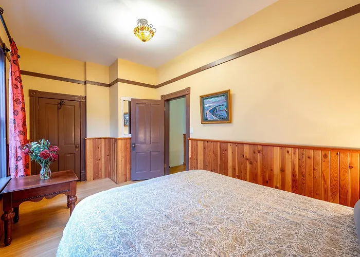 Victoria Falls House Inn Nelson
