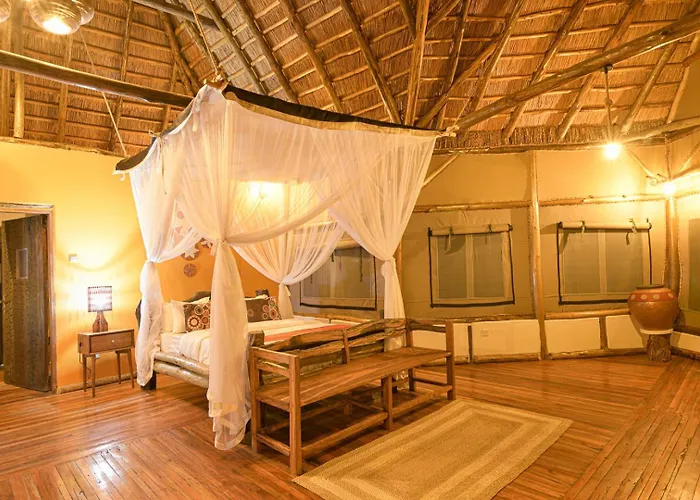 Aardvark Safari Lodge