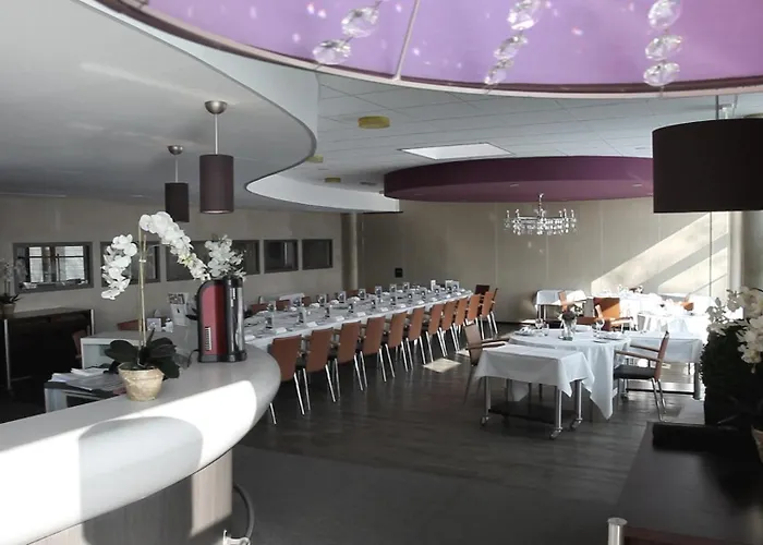 Hotel 17.4 - Lycee D'Hotellerie Et De Tourisme