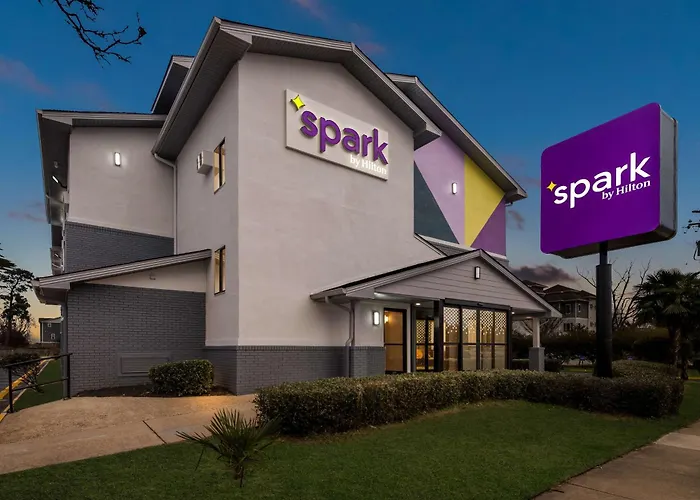 Spark By Hilton Norfolk